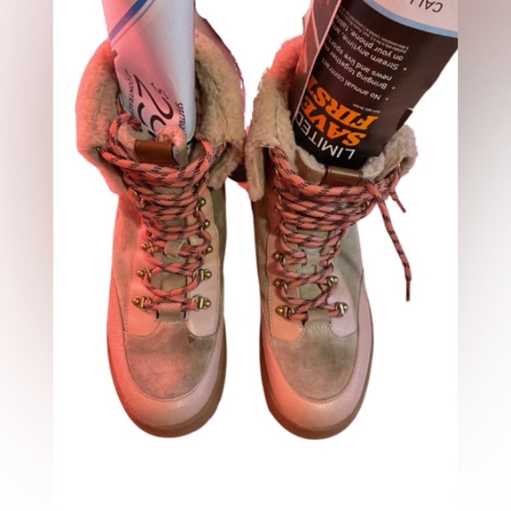 Coach Boot - Picture 3 of 8